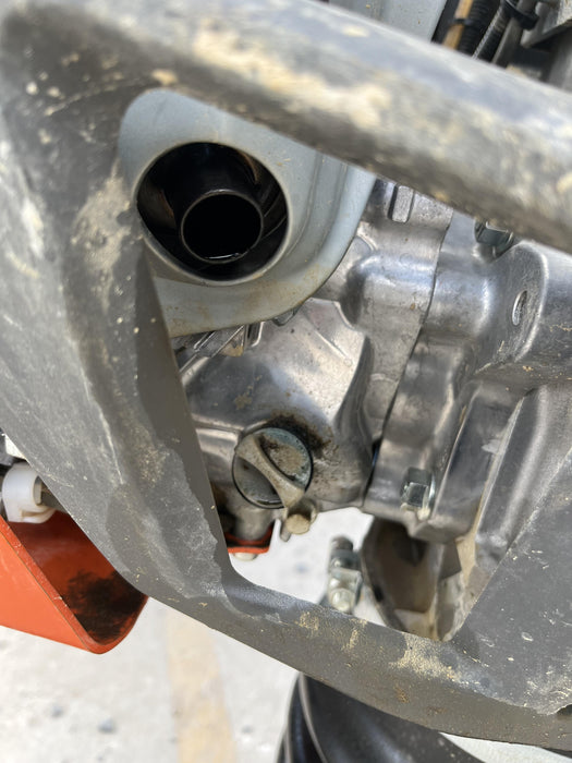 2024 HUSQVARNA LT6005