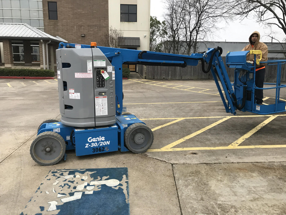 2017 GENIE Z-30/20 N