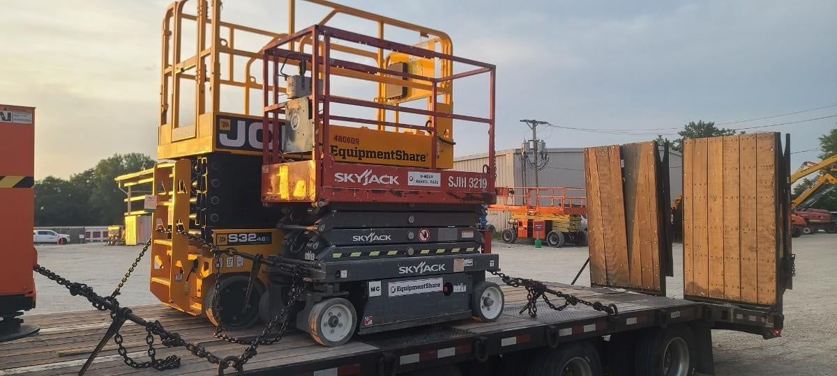 2016 Skyjack SJIII-3219 Standard Rental Specs