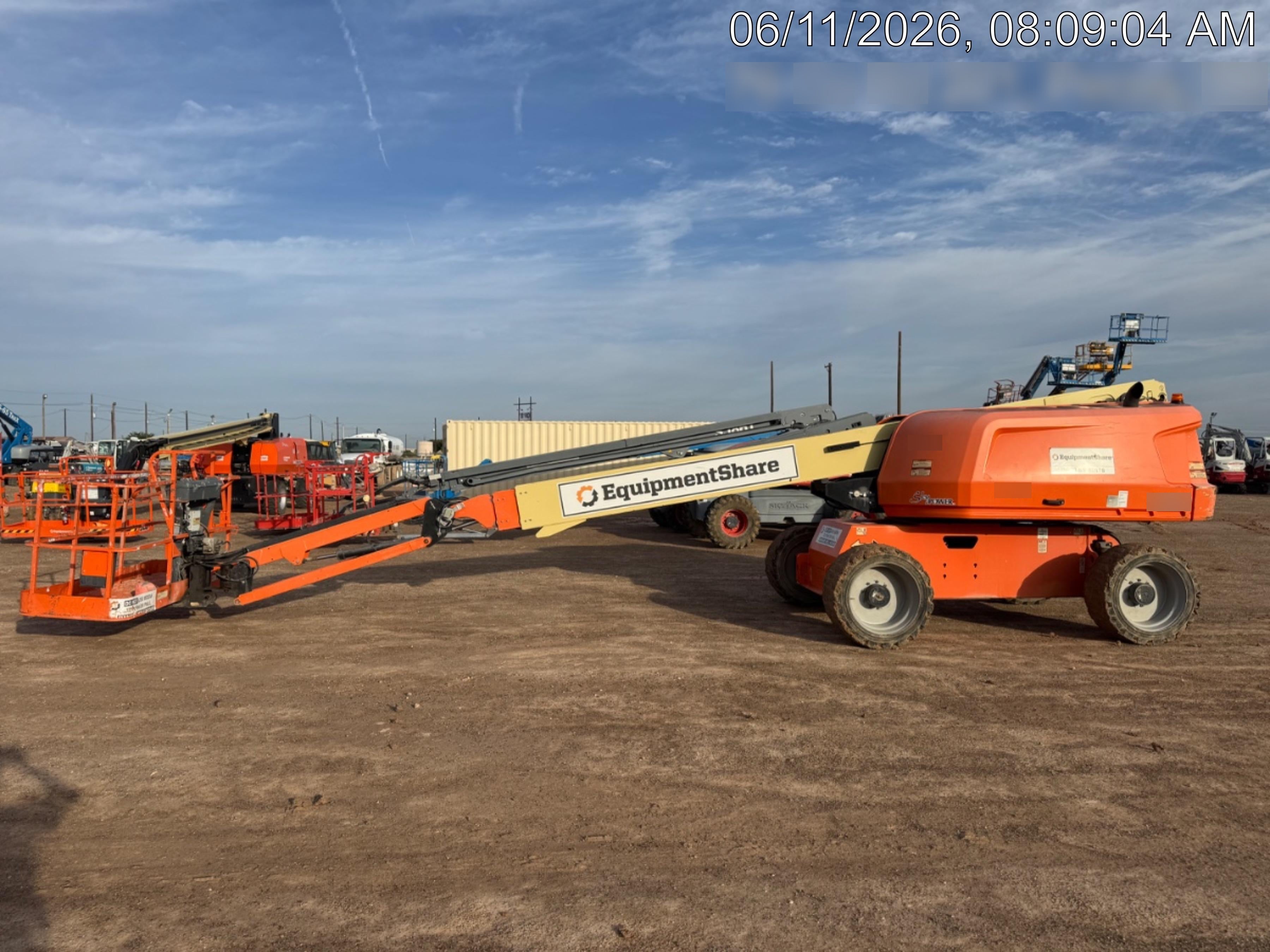 2019 JLG 660SJ