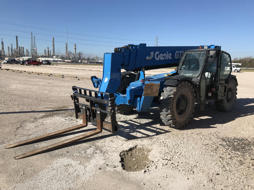 2018 GENIE GTH-1056