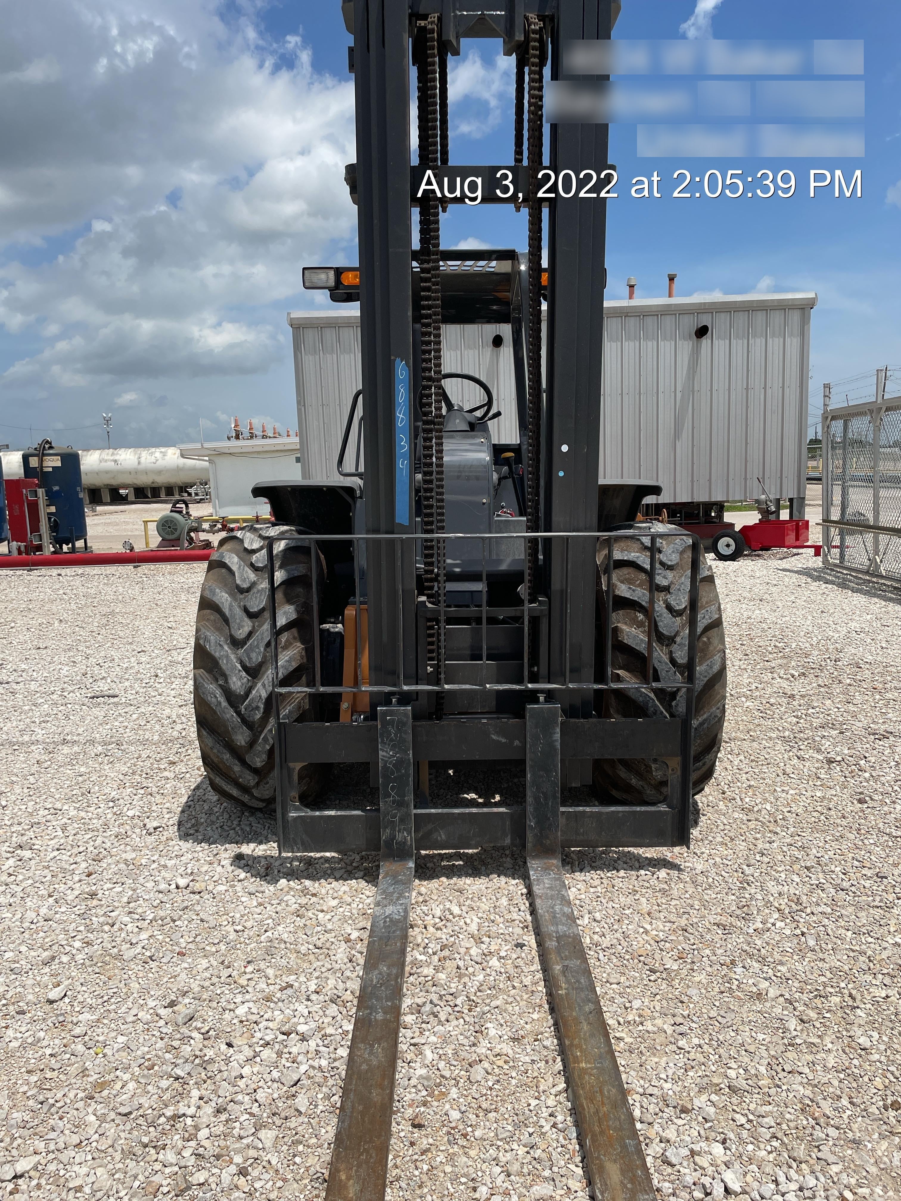 2021 CASE 588H