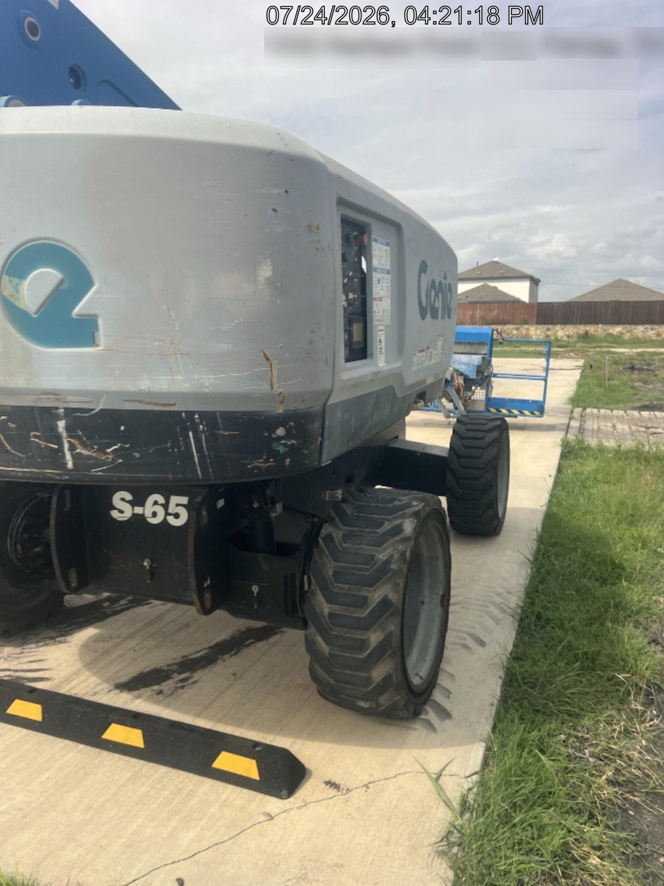 2017 GENIE S-65