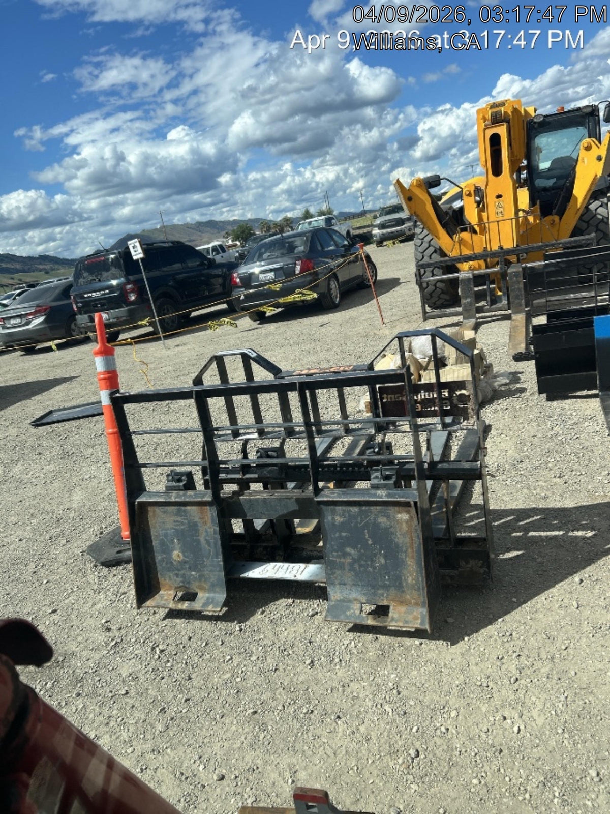 2020 ARROW MATERIAL HANDLING 60" Pallet Forks - Arrow