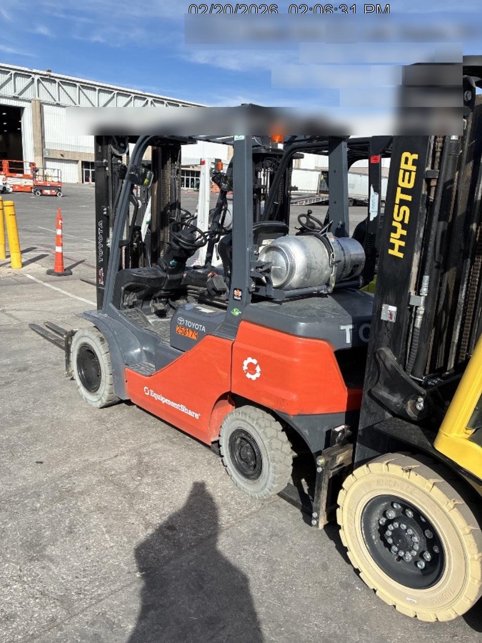2022 TOYOTA 50-8FGU25