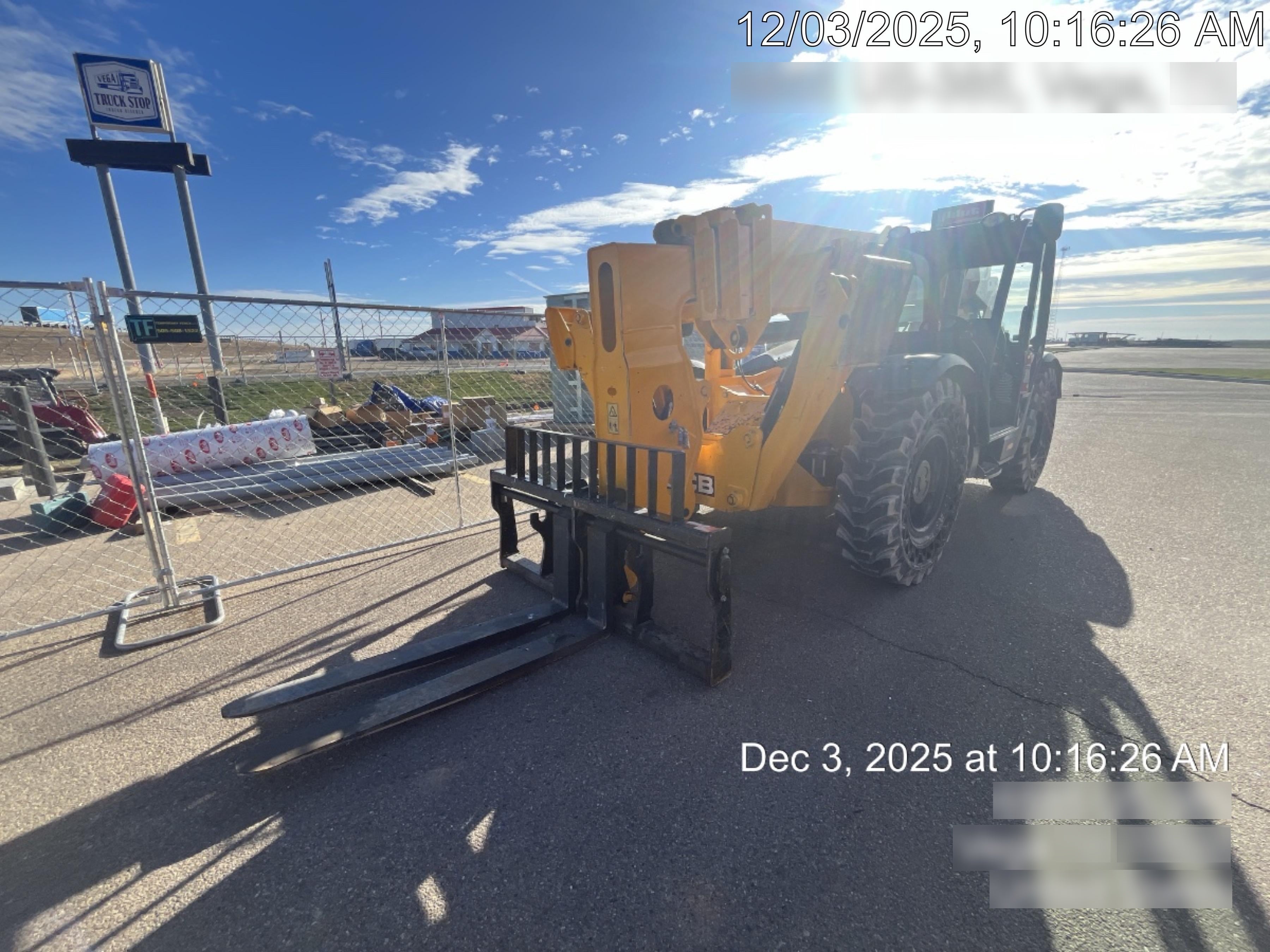 2023 JCB 510-56