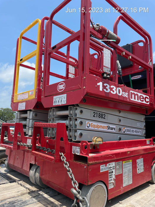 2019 MEC 1330SE MEC 1330SE w/ES Track Hardware, Full Extended 2 Year Warranty