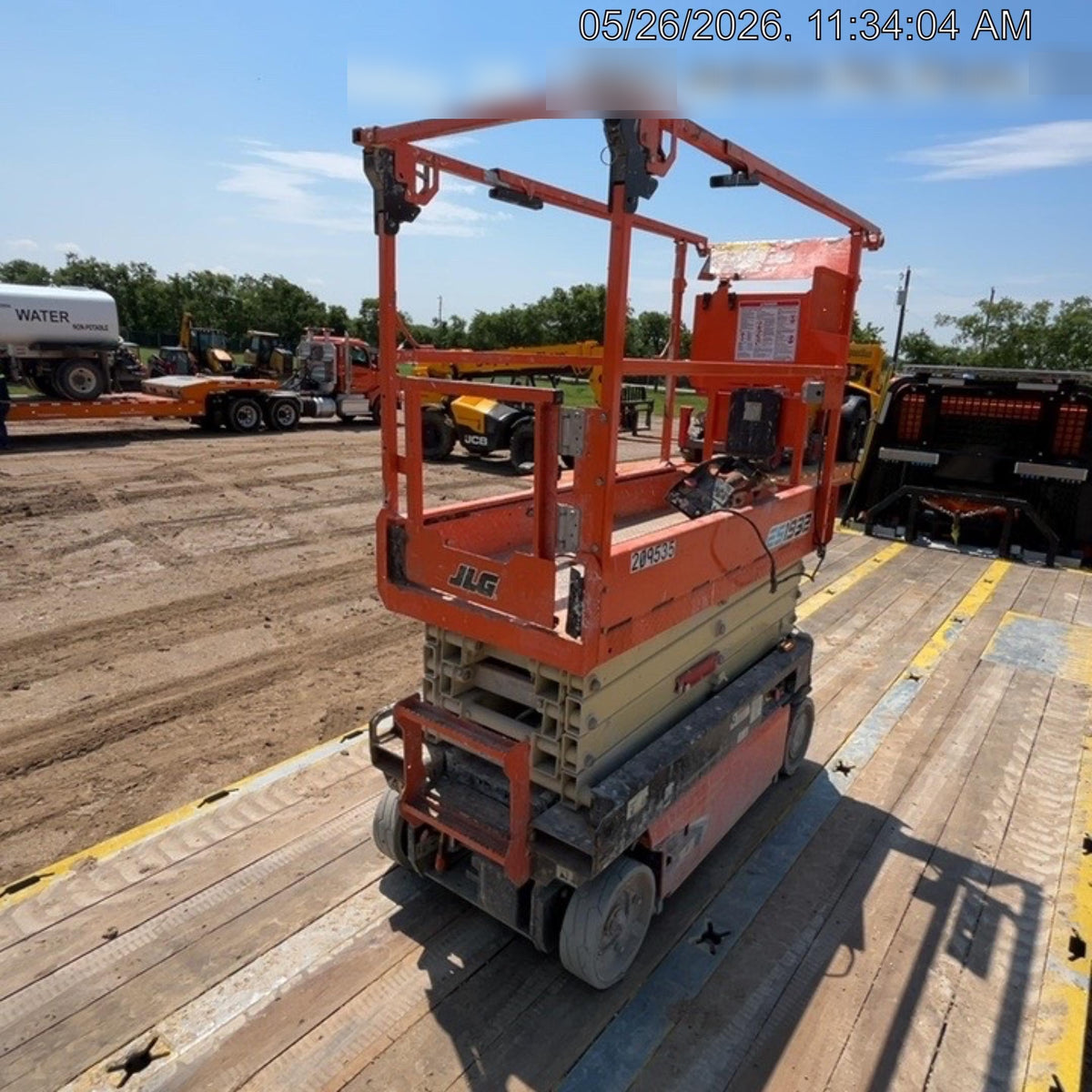 2022 JLG ES1932
