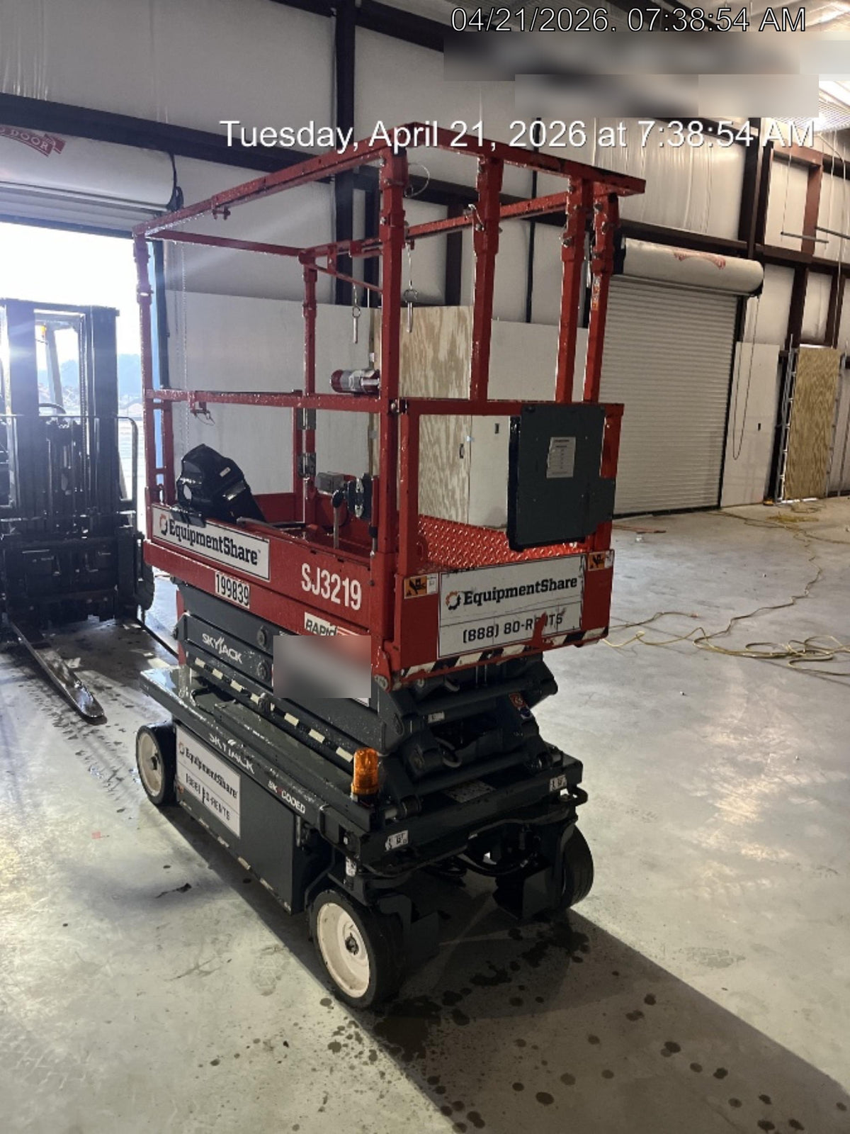 2021 SKYJACK SJ3219