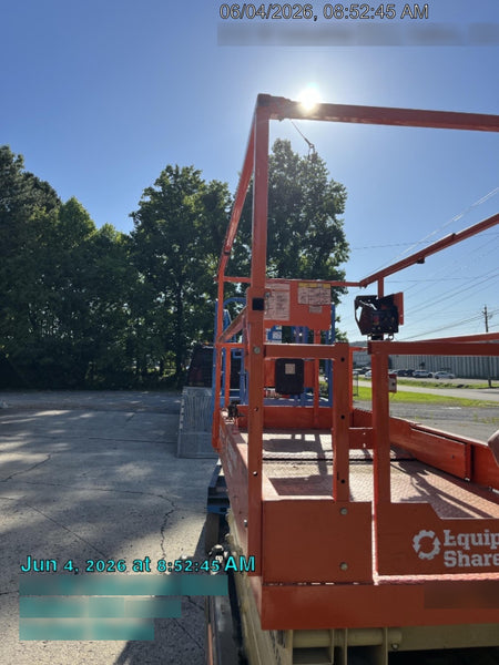 2022 JLG ES3246