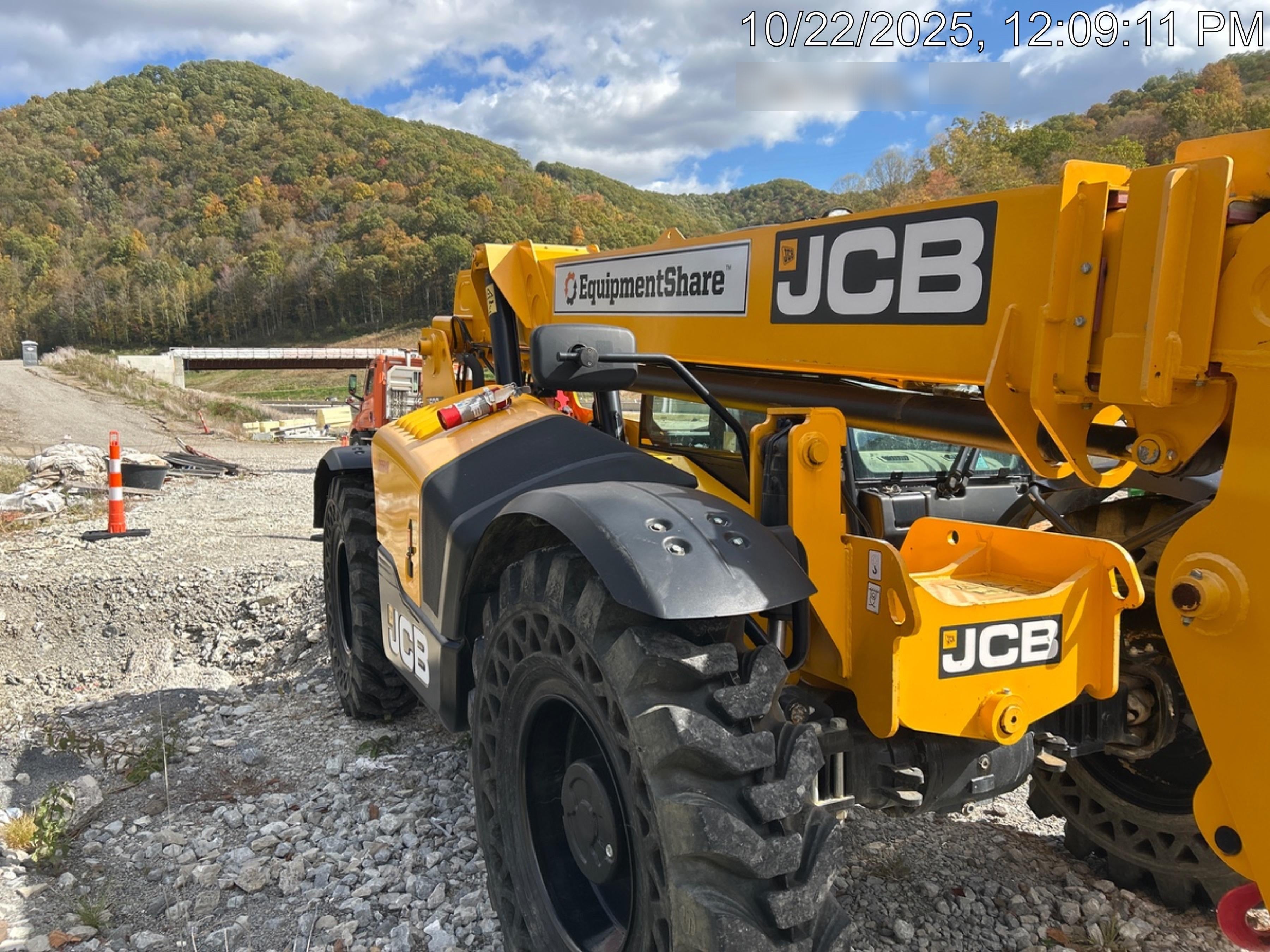 2022 JCB 509-42