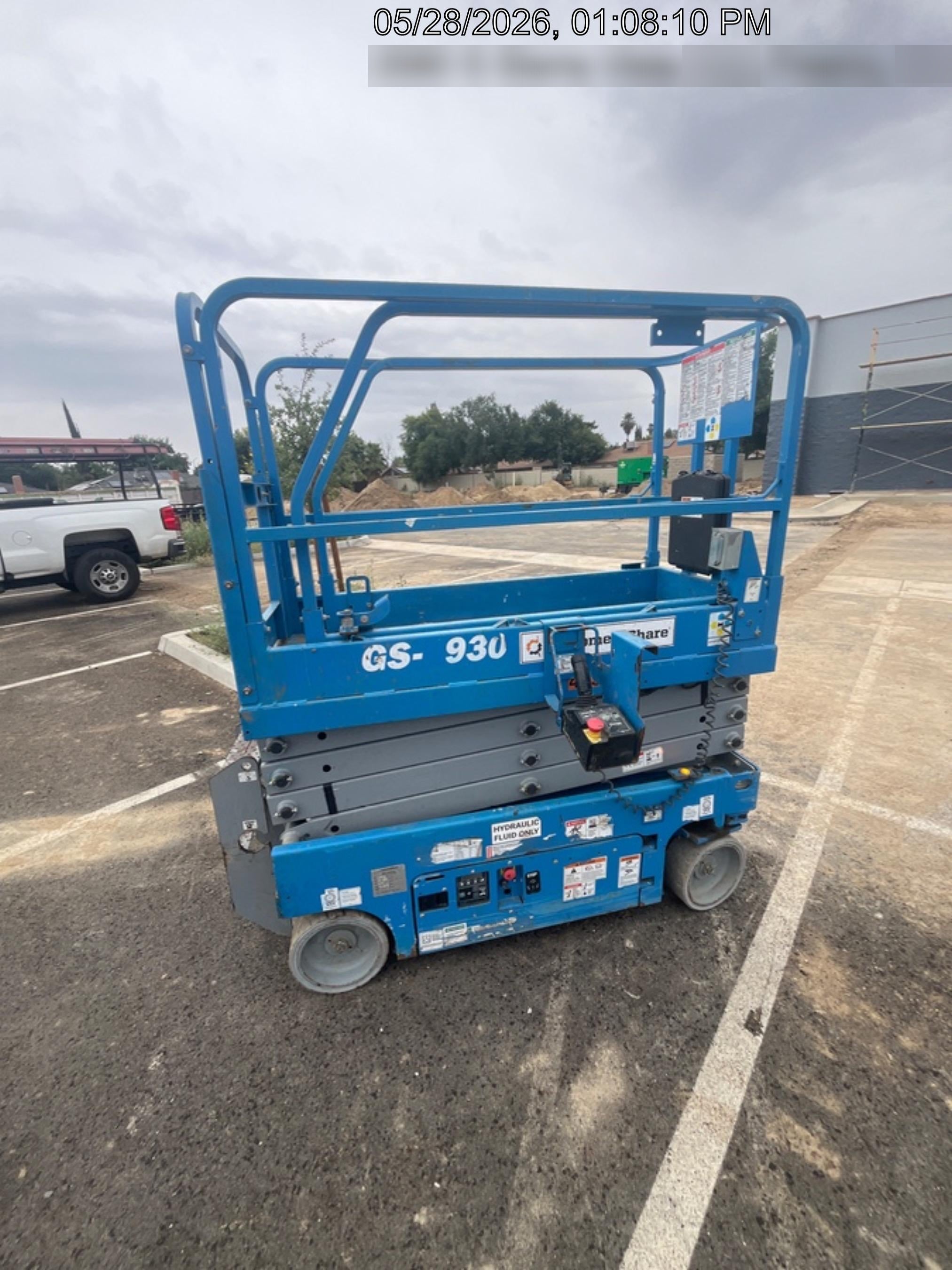 2019 Genie GS-1930 Half Height Swing Gate, 800W Inverter
