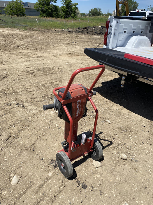 2021 HILTI TE 3000-AVR