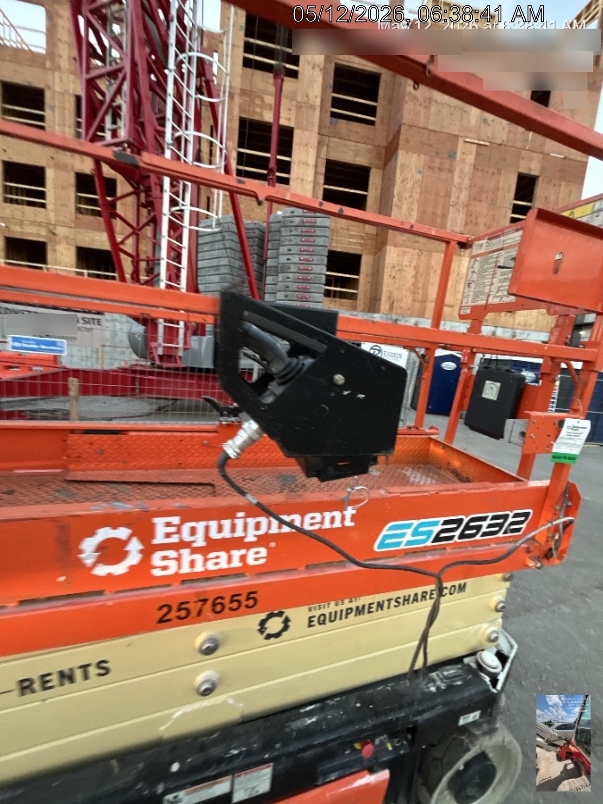2022 JLG ES2632