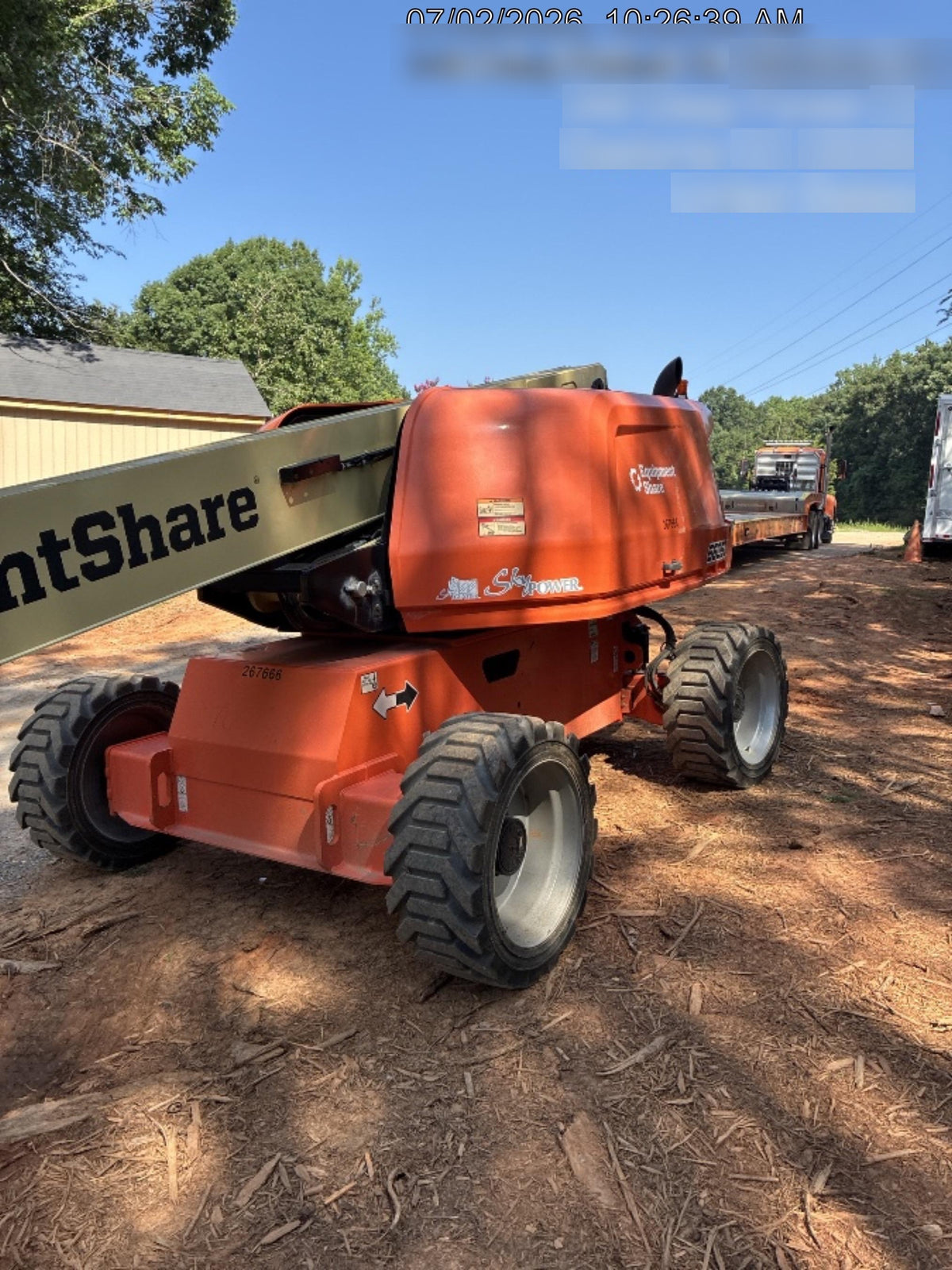 2022 JLG 660SJ