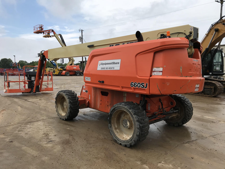 2019 JLG 660SJ