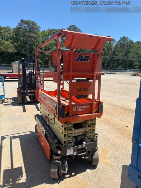 2025 JLG ES1932