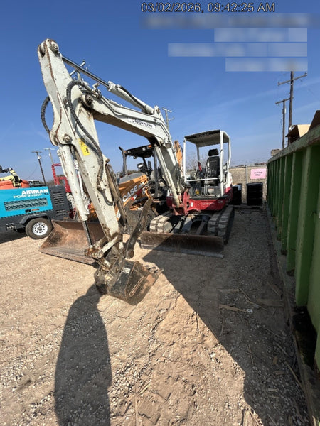 2021 TAKEUCHI TB250-2