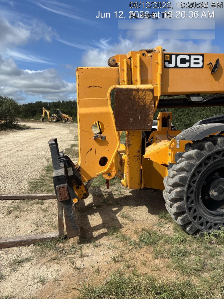 2021 JCB 512-56