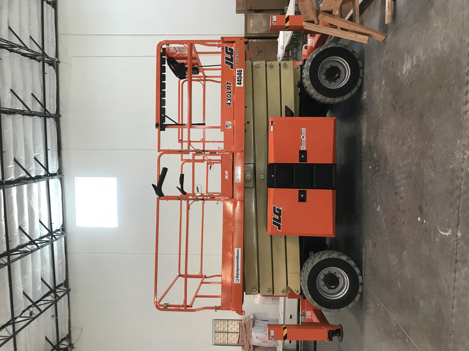 2019 JLG 430LRT