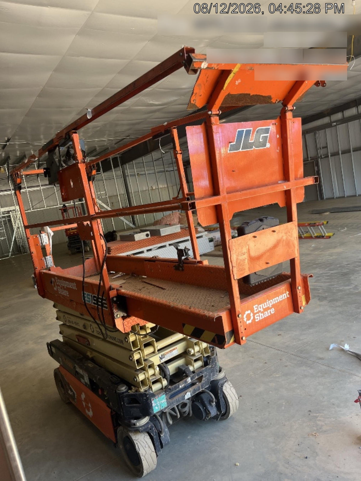 2022 JLG ES1932