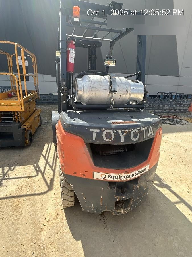 2022 TOYOTA 50-8FGU25