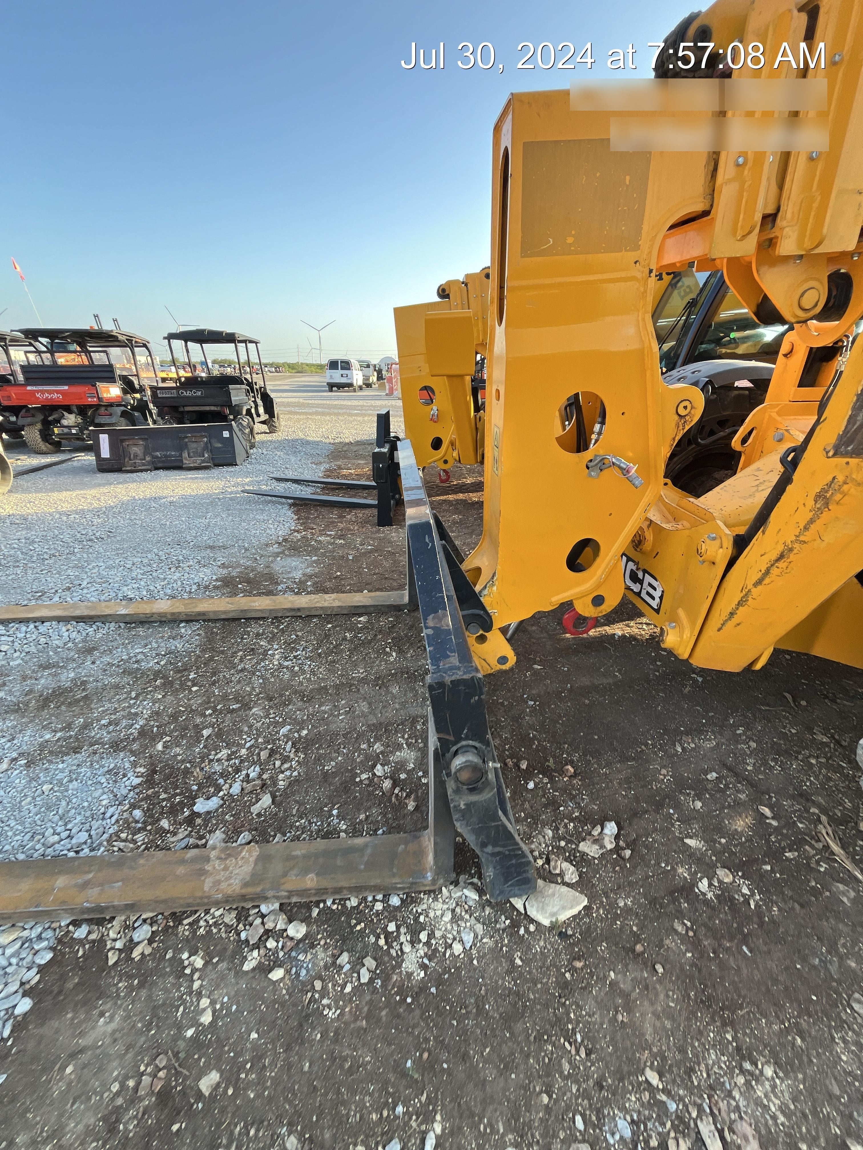 2023 JCB 512-56