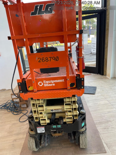 2022 JLG ES1932