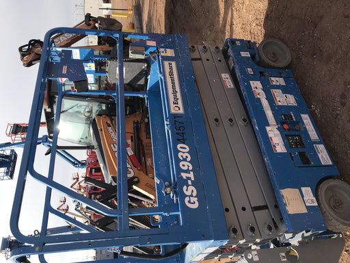 2019 Genie GS-1930 Fixed rails with chain Entry