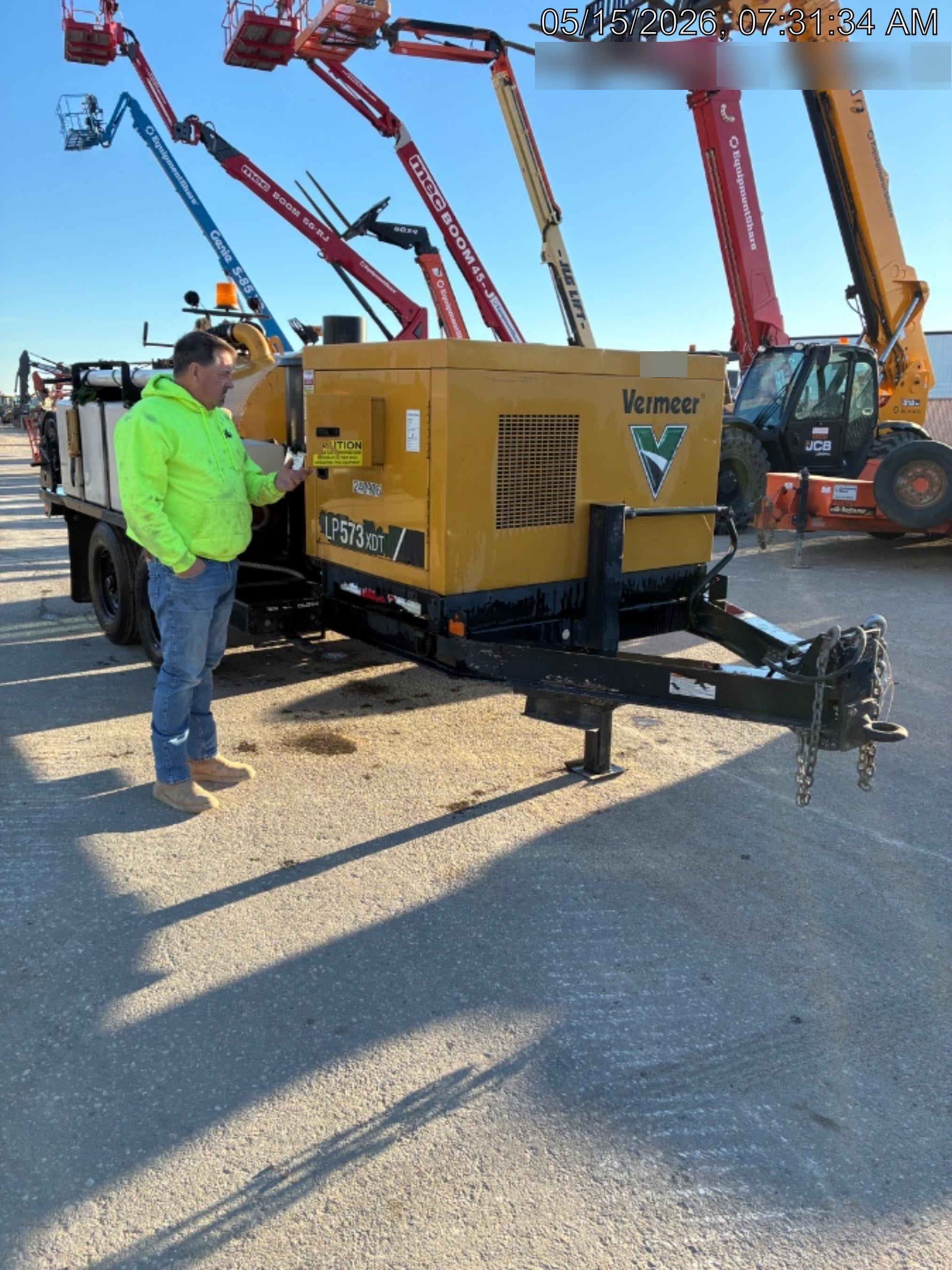 2022 VAC-TRON LP573XDT