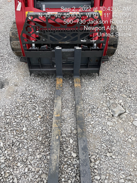 2022 PALADIN 48" Pallet Forks - Paladin