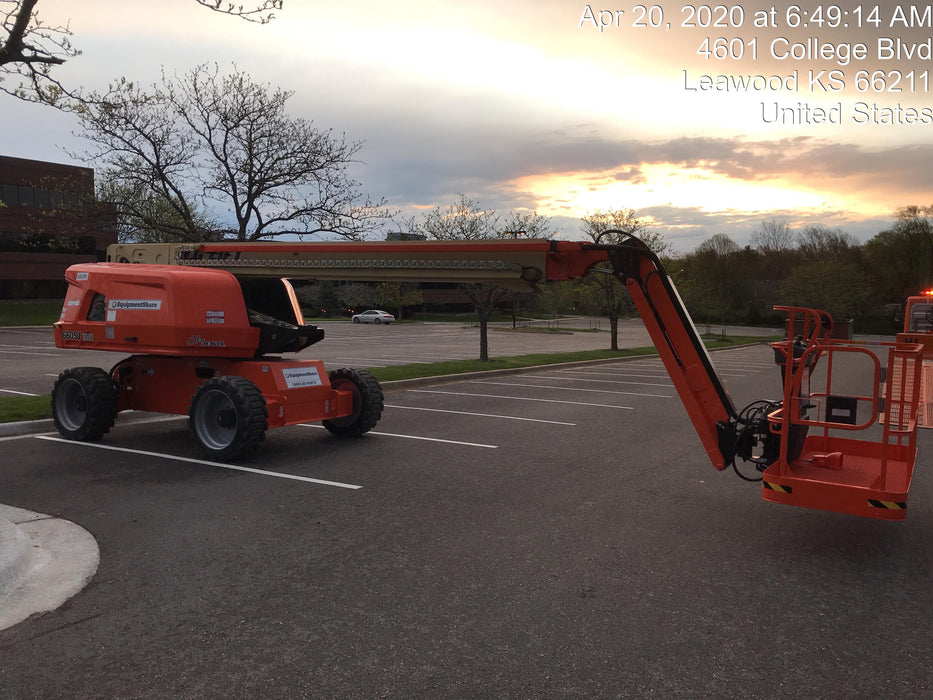 2020 JLG 660SJ