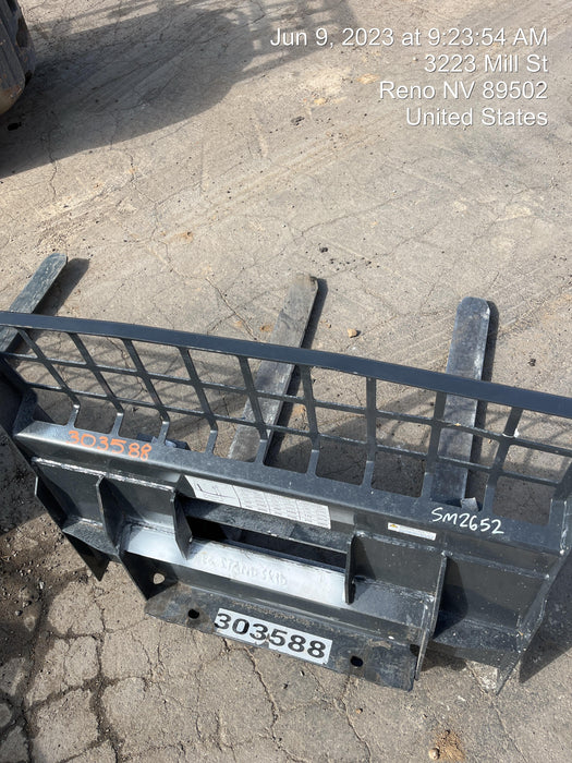 2023 BOBCAT 36" Mini Skid Steer Fork Carriage - Bobcat