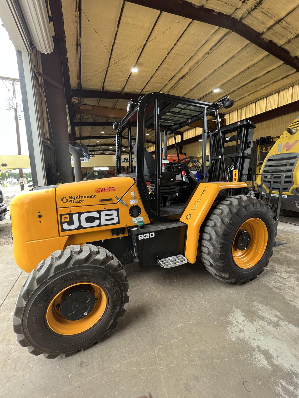 2023 JCB 930-4