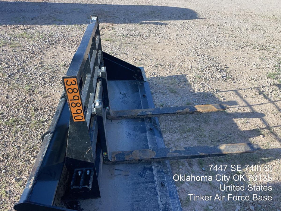 2024 ARROW MATERIAL HANDLING 48" Pallet Forks - Arrow