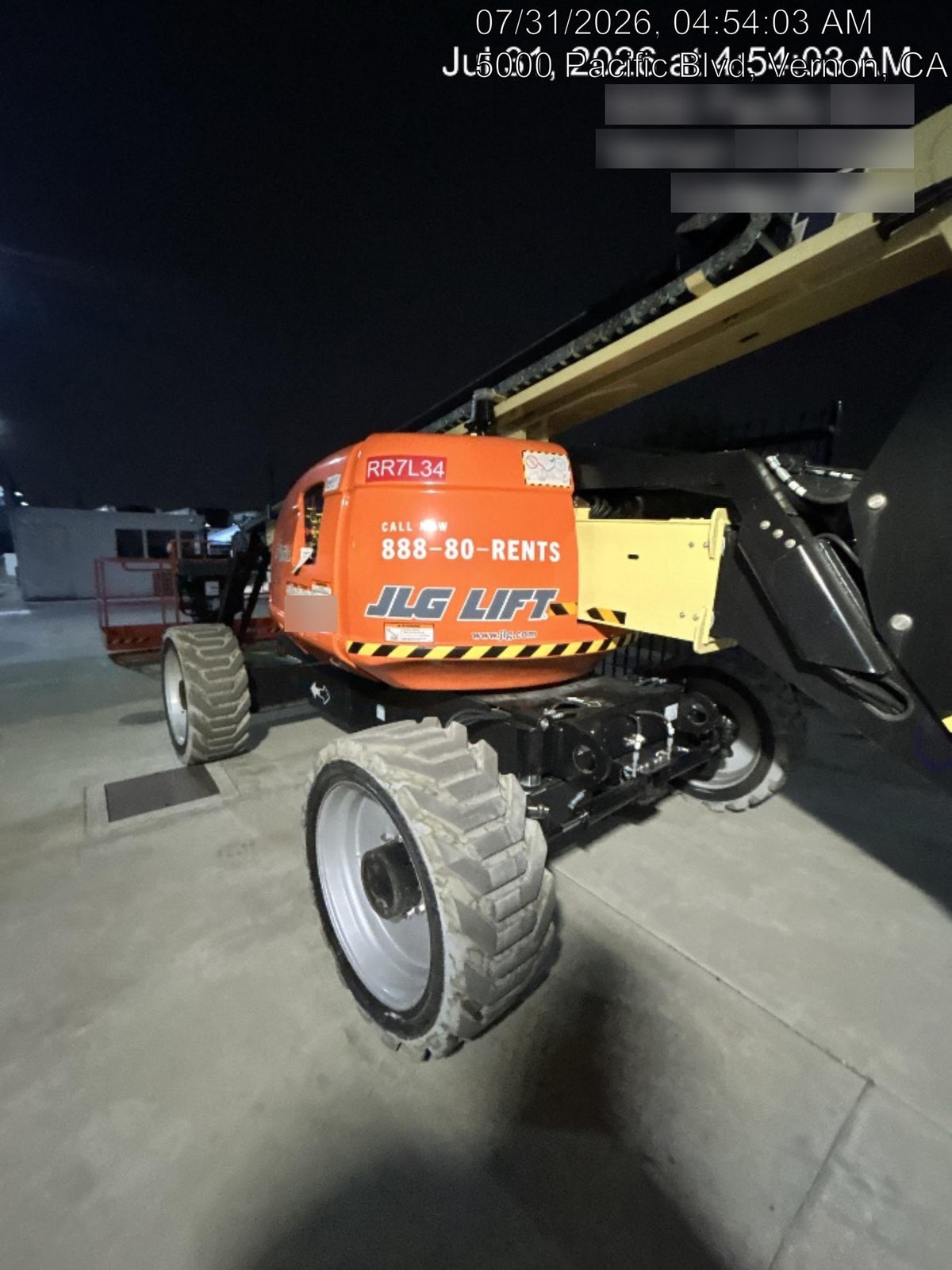 2025 JLG 600AJ
