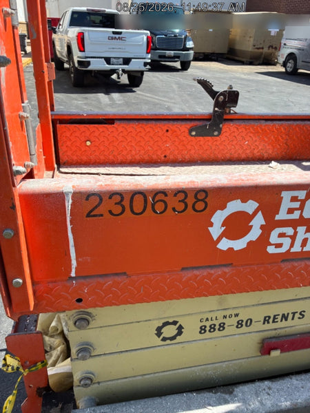 2022 JLG ES1932