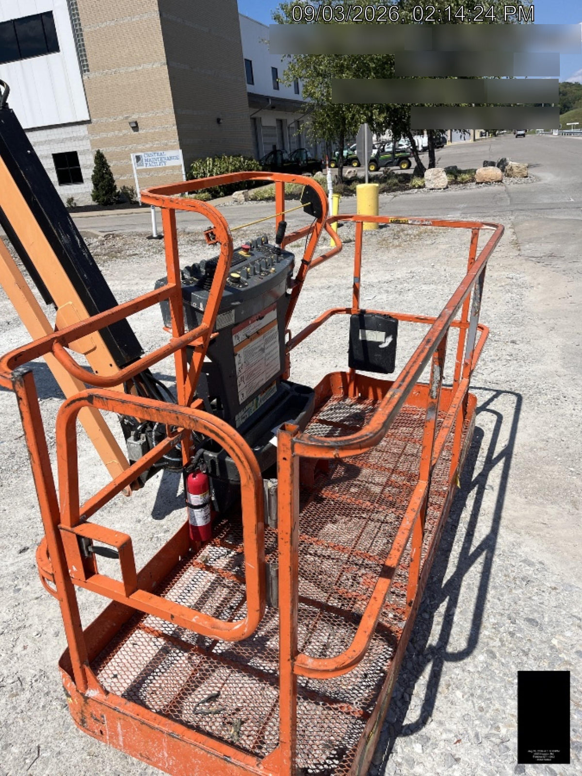 2023 JLG 860SJ