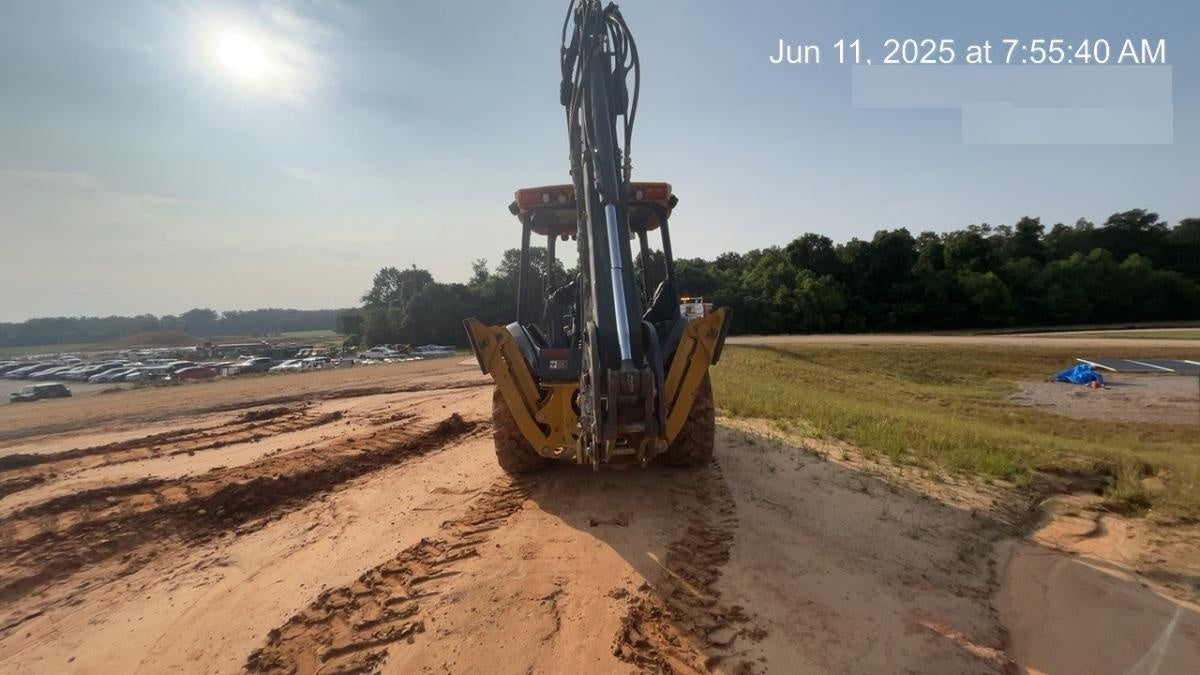 2020 John Deere 310LEP - Extendable Stick Canopy, 4WD, Extendable Stick, Pilot Controls, 2 Way Hydraulics, TAG Manual QC