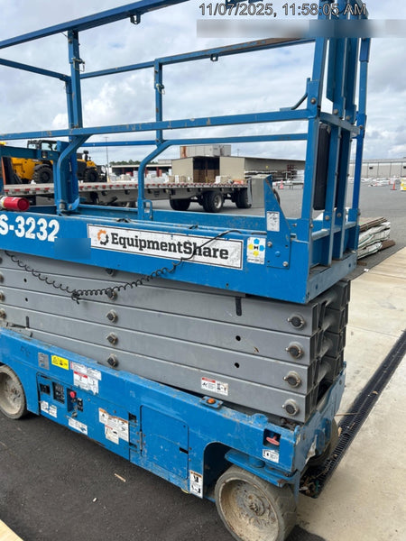 2019 Genie GS-3232 Standard Options