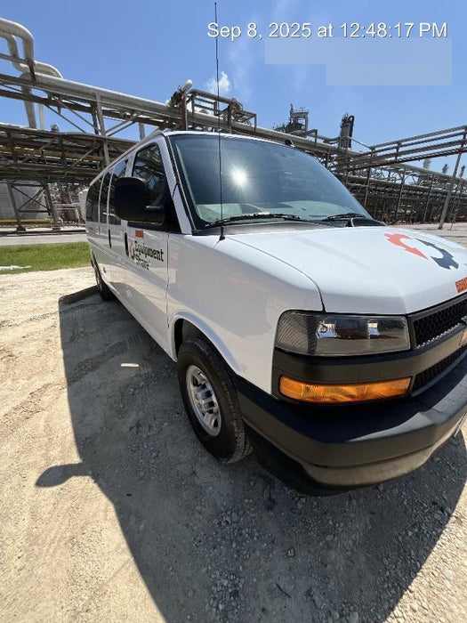 2025 CHEVROLET Express Van - Rental