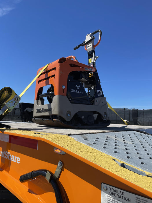 2022 Multiquip MVH158 Honda GX200, 17" Plate, Gas