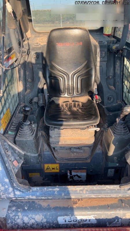 2021 TAKEUCHI TL8R2-CR