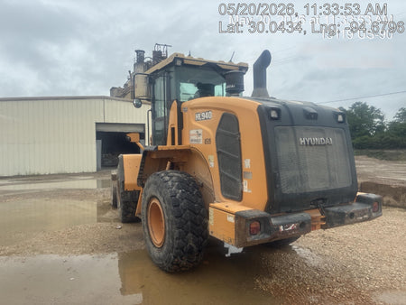 2018 Hyundai HL940 HL 940 Wheel loader, Werk Brau JRB quick coupler, 2.5 yd bucket, and Forks