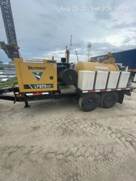 2022 VAC-TRON LP573XDT