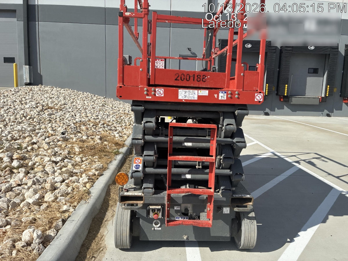 2021 SKYJACK SJ4740