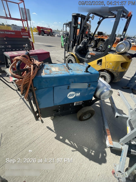 2019 Miller Electric BOBCAT 250 Standard w/Running Gear, Bracket, Hose