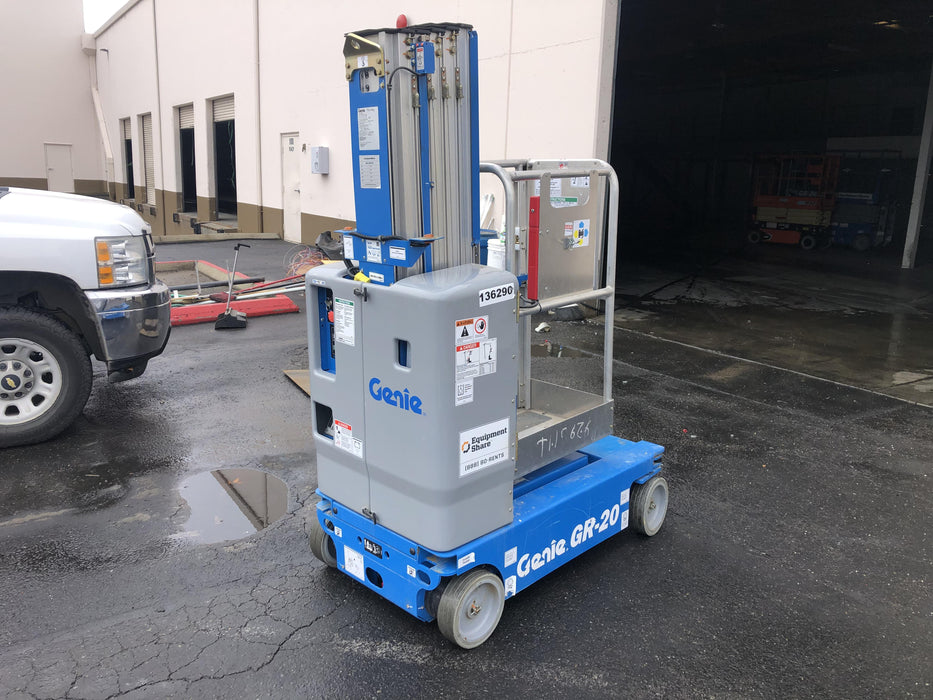 2021 GENIE GR-20