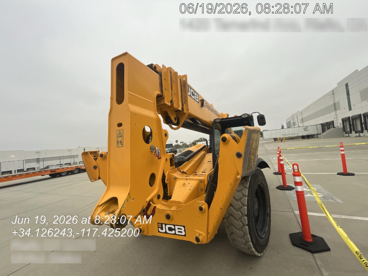 2025 JCB 512-56