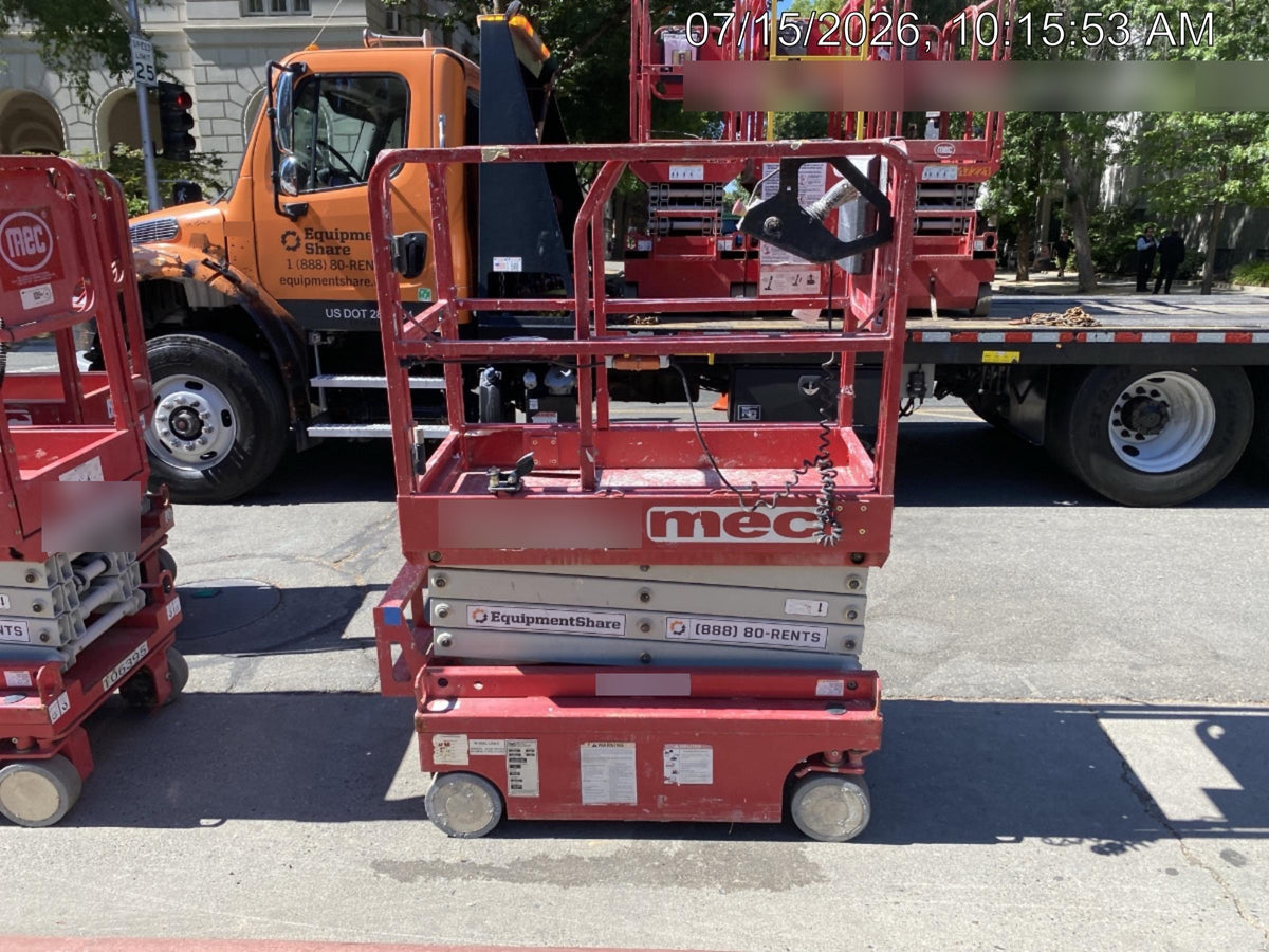 2020 MEC 1330SE Solid NM Tires, Steel Swing out Doors, LCS, Beacon, 900W Inverter